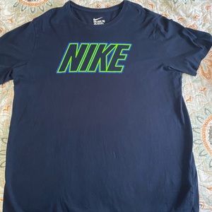 Nike t-shirt